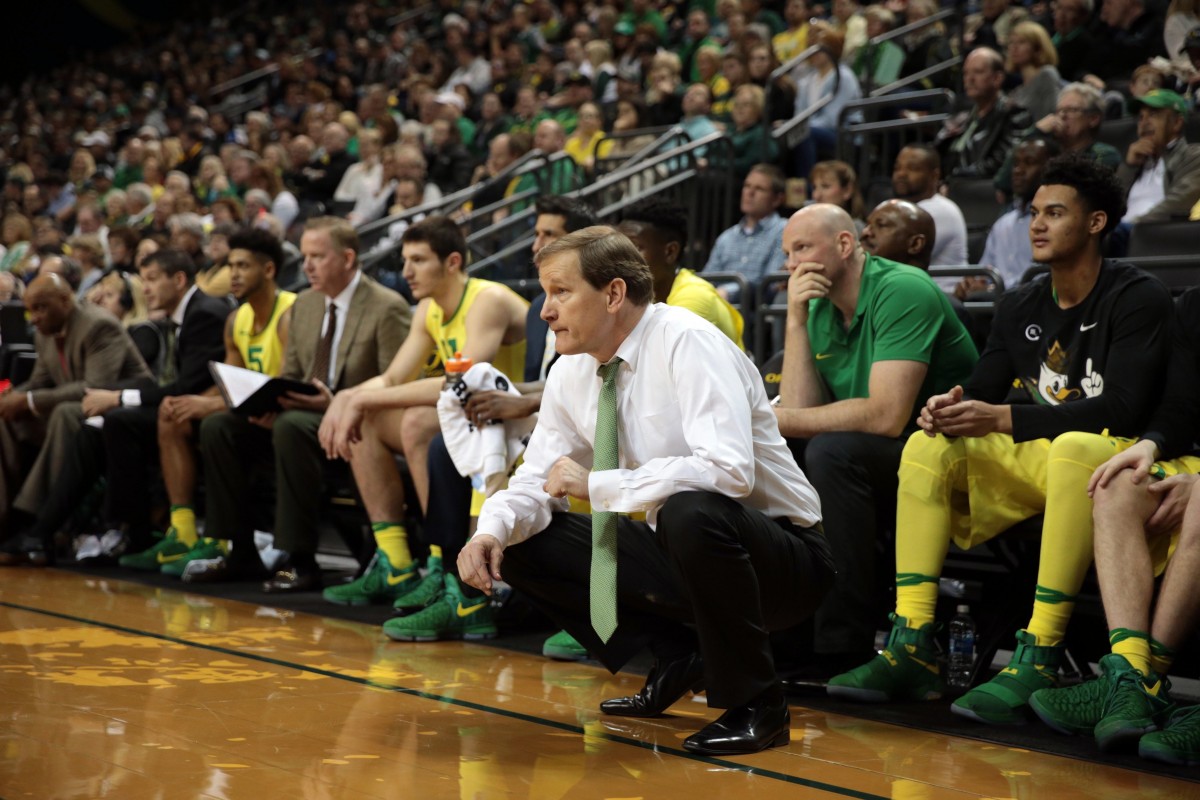 Dana Altman signs one-year contract extension with Oregon Ducks through 2026-27 season