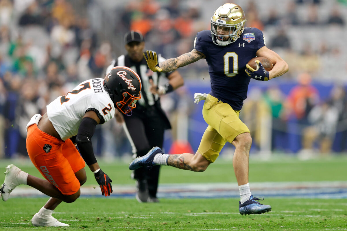 Notre Dame speedster returning for another year