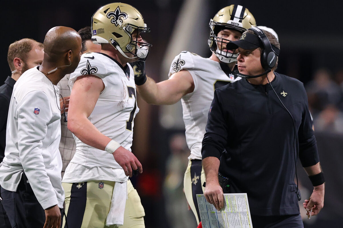 Taysom Hill questionable to return with Lisfranc foot injury vs. Falcons
