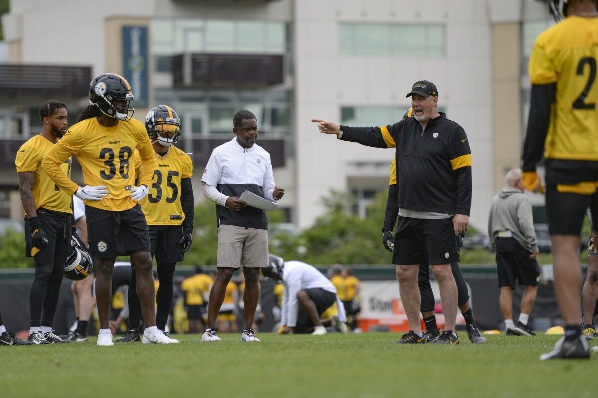 Steelers HC Mike Tomlin hasn’t ruled out DC Keith Butler for Sunday
