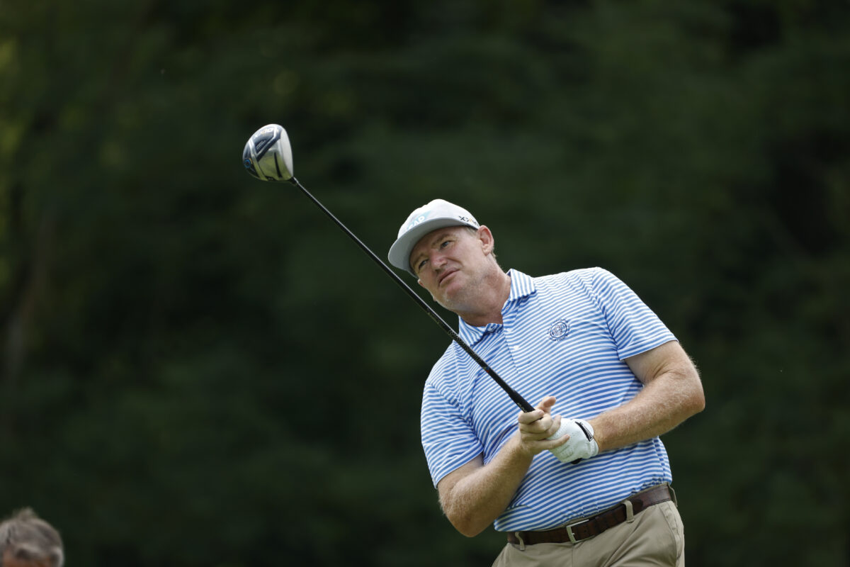The diet can wait – Ernie Els feasts on Hualalai and takes lead at Champions event in Hawaii