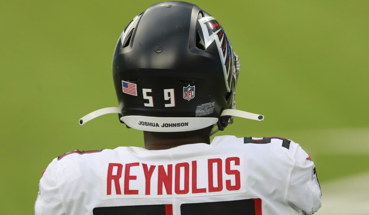 Patriots sign linebacker LaRoy Reynolds to practice squad