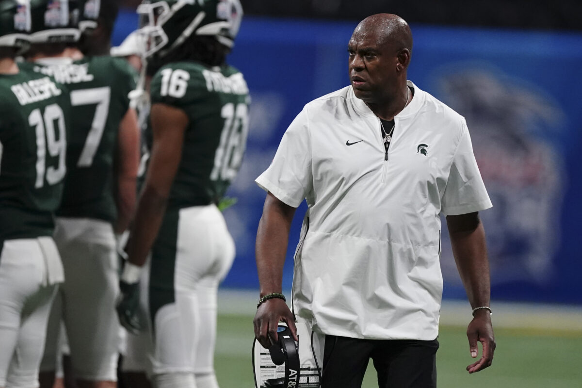 Michigan State football moves up two spots in last AFCA Coaches Poll of the season