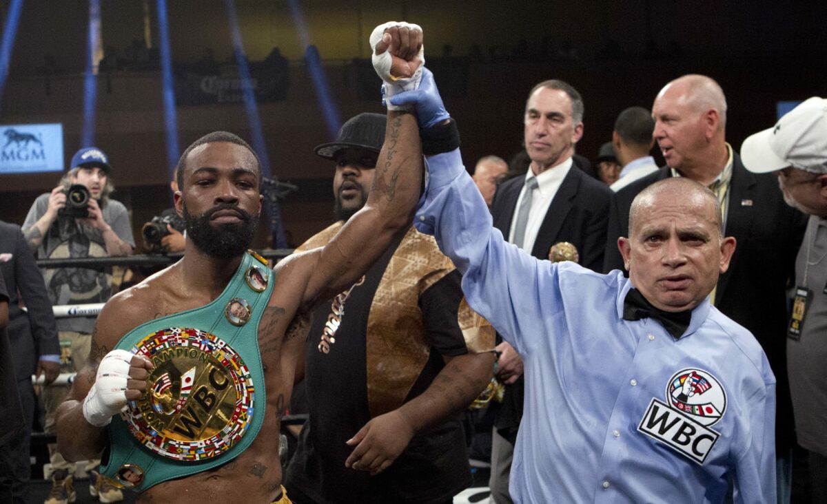 Gary Russell Jr. vs. Mark Magsayo: date, time, how to watch, background