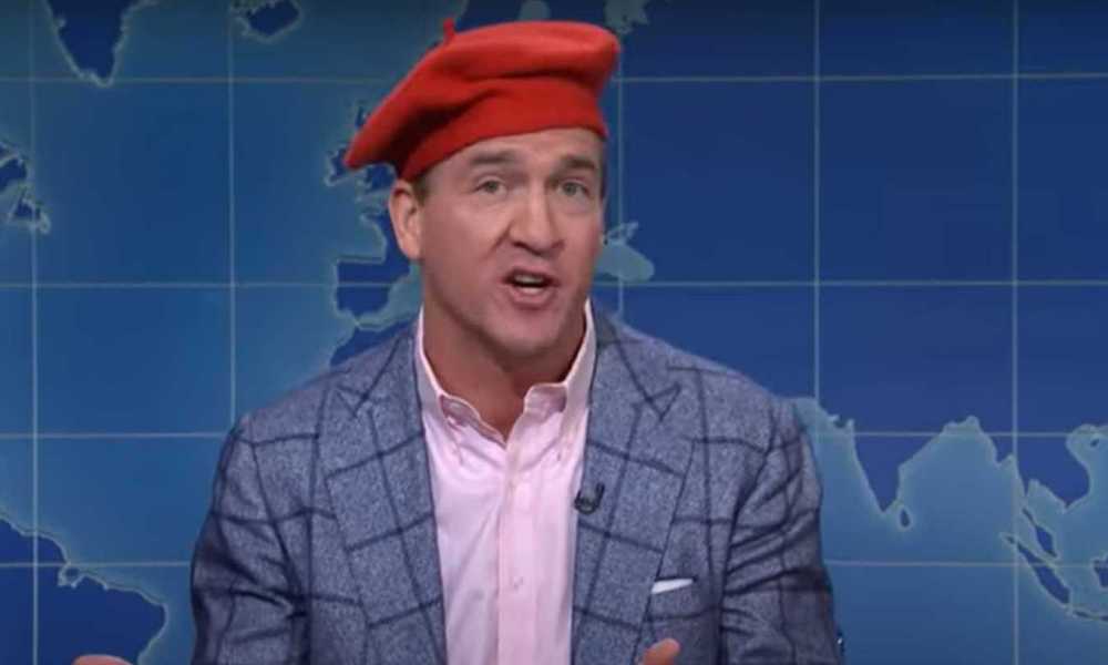 Peyton Manning en “Weekend Update” de “SNL” hace broma de Tom Brady