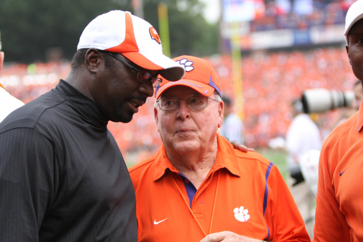 Longtime Clemson trainer included in South Carolina Hall of Fame Class
