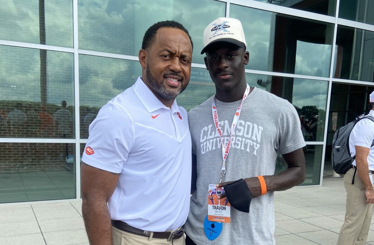 Standout in-state DB ‘getting closer’ with Clemson