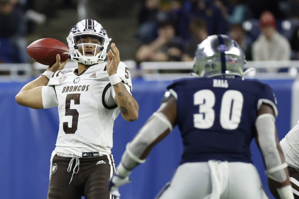Perfect mid/late-round QB fits for Eagles in 2022 NFL draft