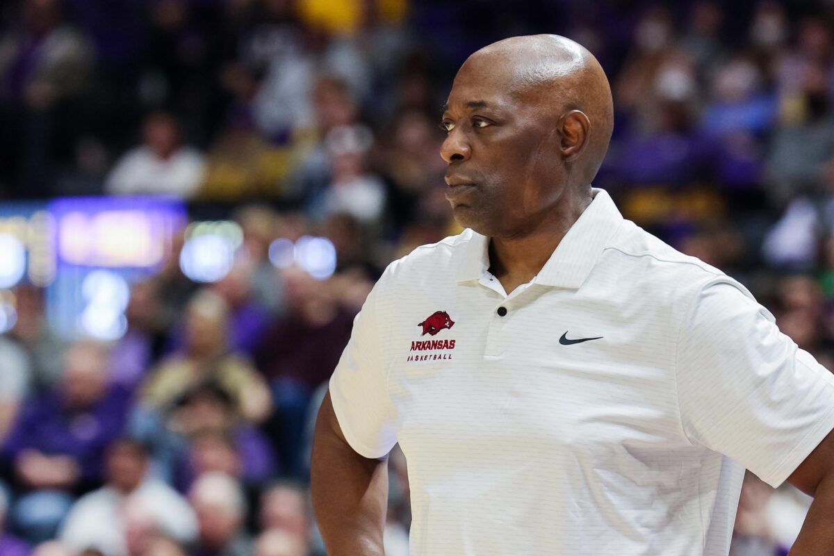 Guess who’s back! Arkansas beats LSU on the road