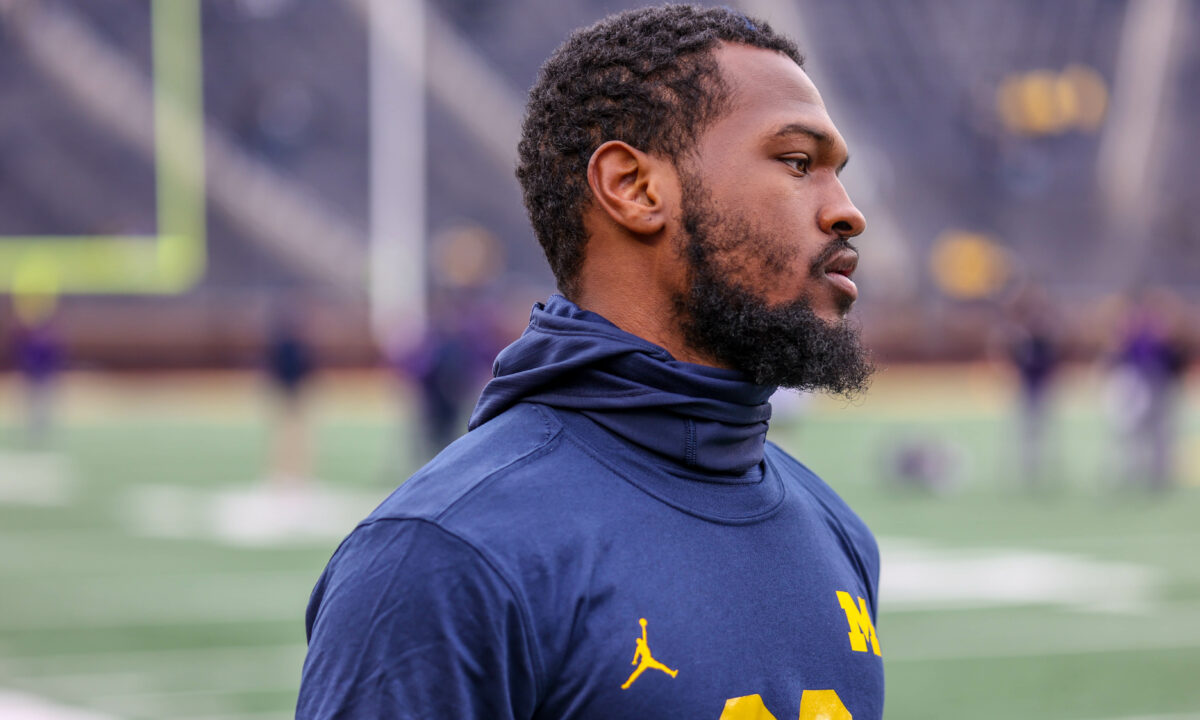 Michigan football defensive back selects transfer school