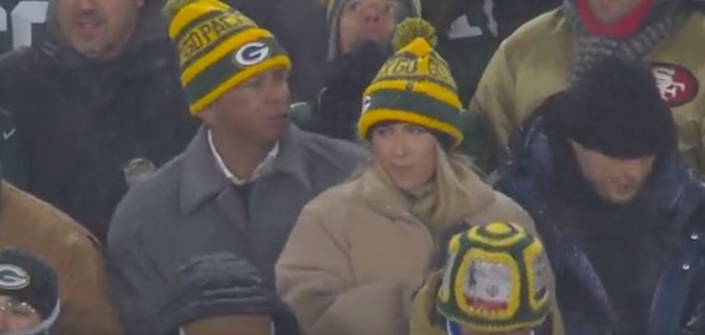 FOX showed Alex Rodriguez dancing in the stands at Lambeau and NFL fans had jokes