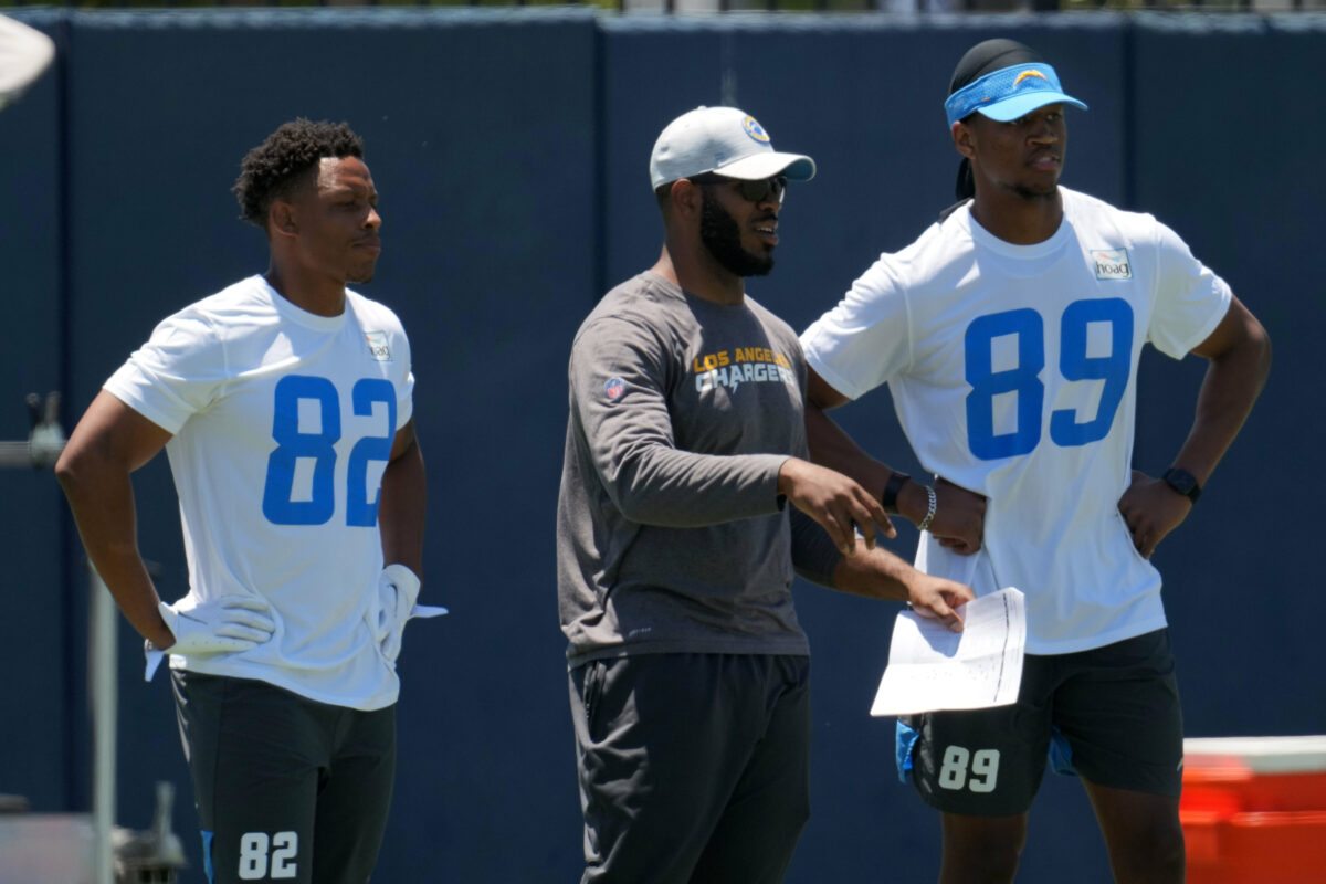 Broncos, Packers eyeing Chargers’ Kevin Koger for offensive coordinator position