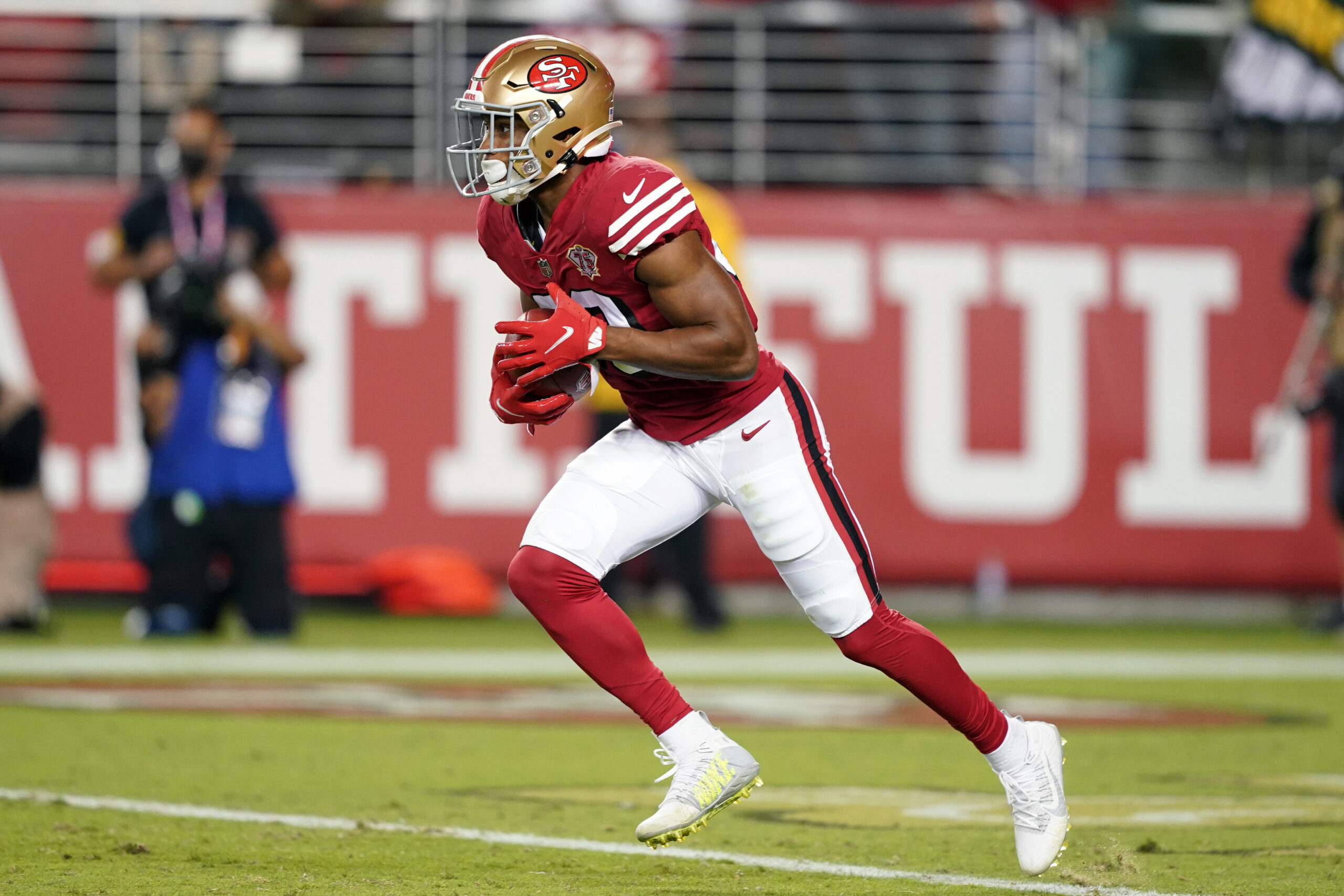 49ers roster moves: Practice window opened for RB Trenton Cannon