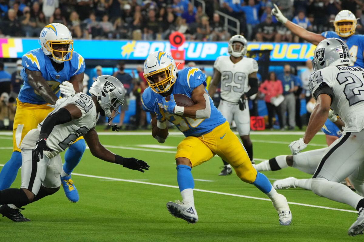 Point spread, over/under for Chargers vs. Raiders in Week 18