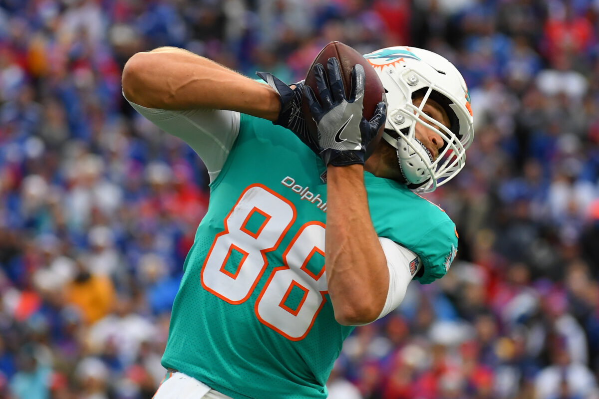 Grading the Miami Dolphins tight ends after their 2021 season