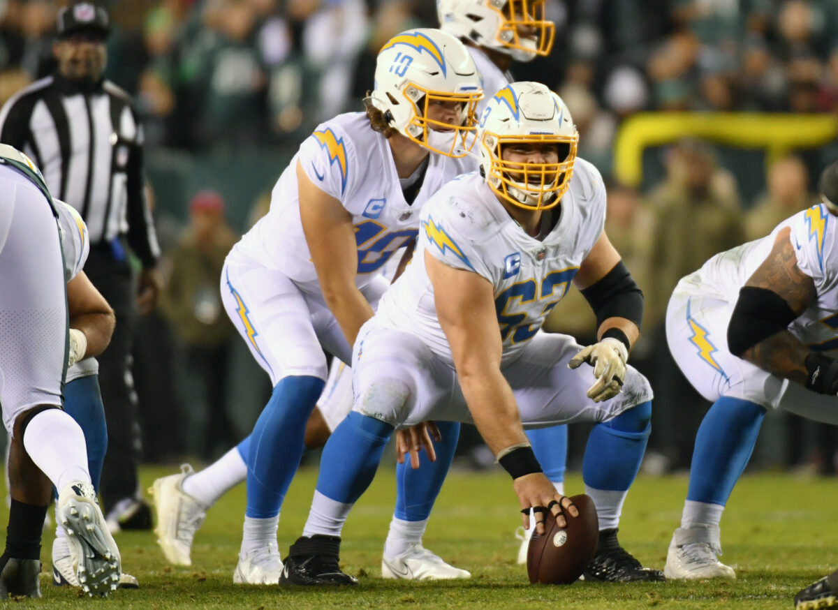 Chargers PFF grades: Top offensive, defensive performers from 2021 season