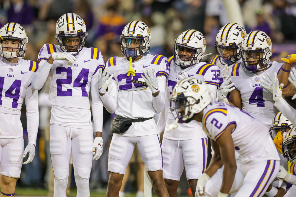 A quartet of LSU football games named among top 100 of 2021