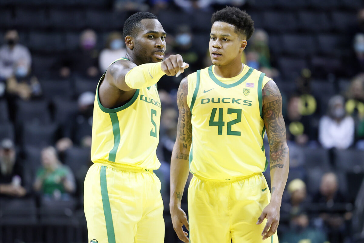 Dana Altman and the Ducks are playing with fire in ESPN’s latest Bracketology