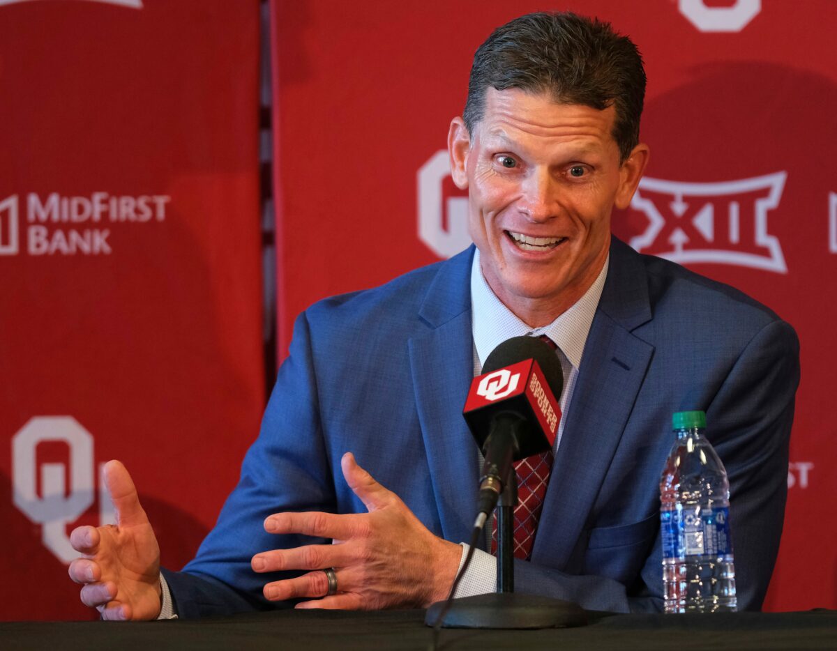 CBS Sports gives Oklahoma Sooners an ‘A-‘ for the hiring of Brent Venables