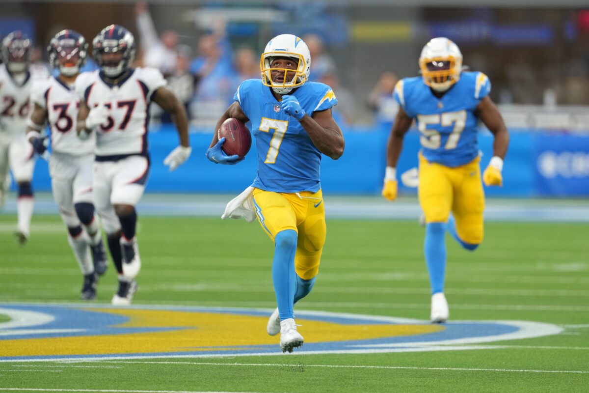 Stars, studs and duds in Chargers’ 34-13 victory over Broncos