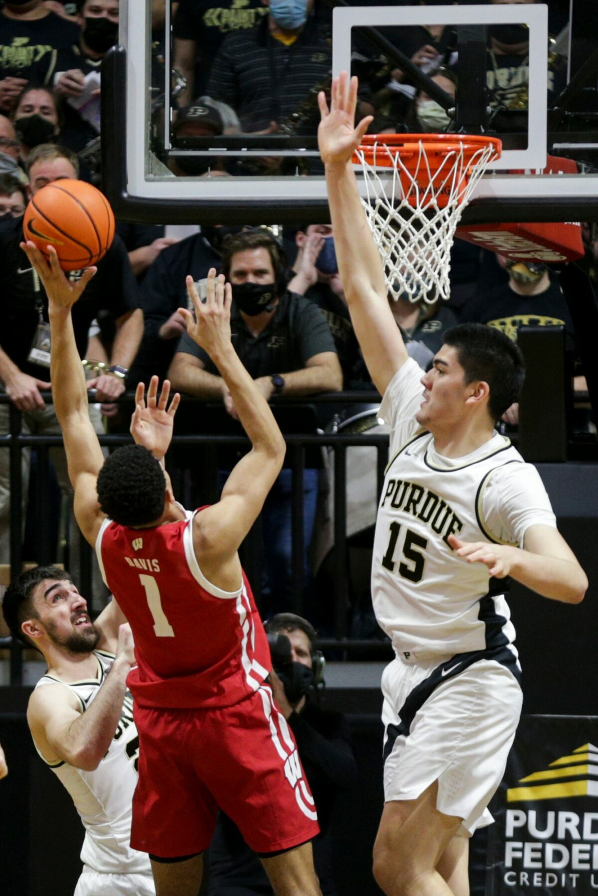 WATCH: Highlights from Johnny Davis’ takeover at Purdue