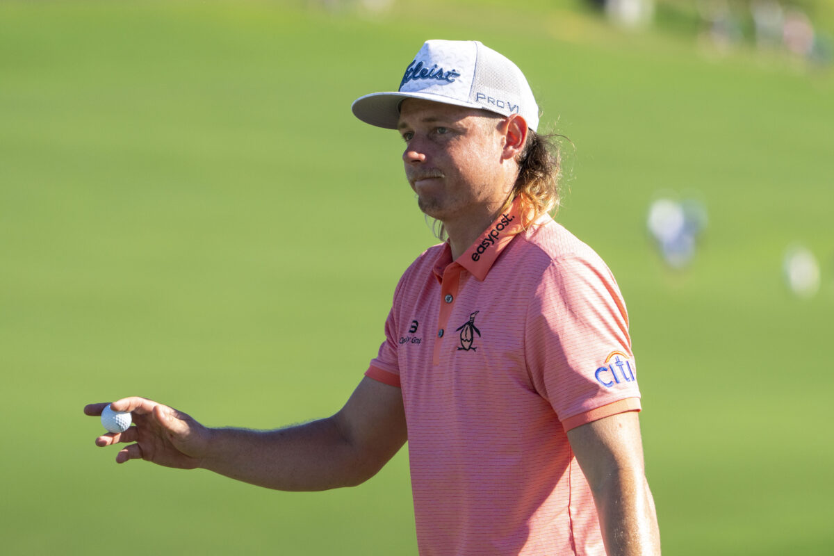Eagle lands not once but twice for Cameron Smith, who leads a stacked leaderboard in Hawaii