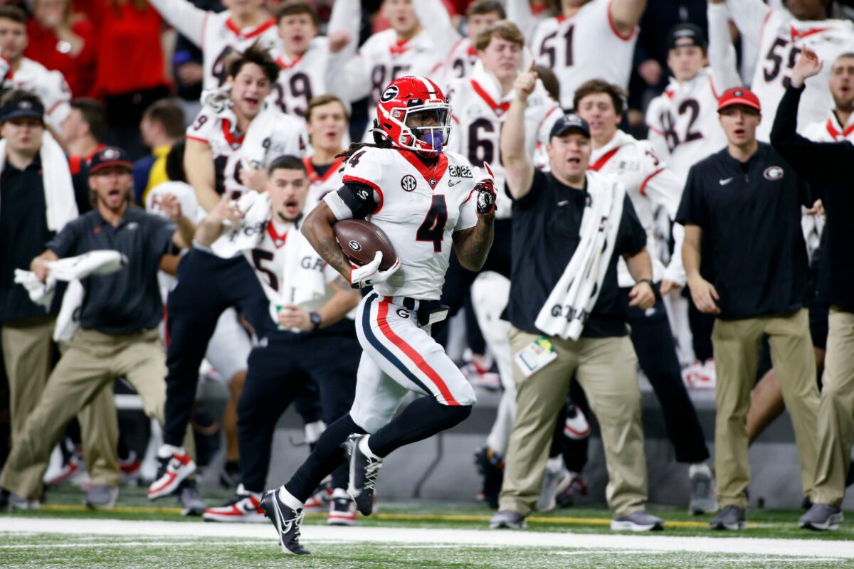 Georgia RB James Cook declares for NFL, pens letter to DawgNation