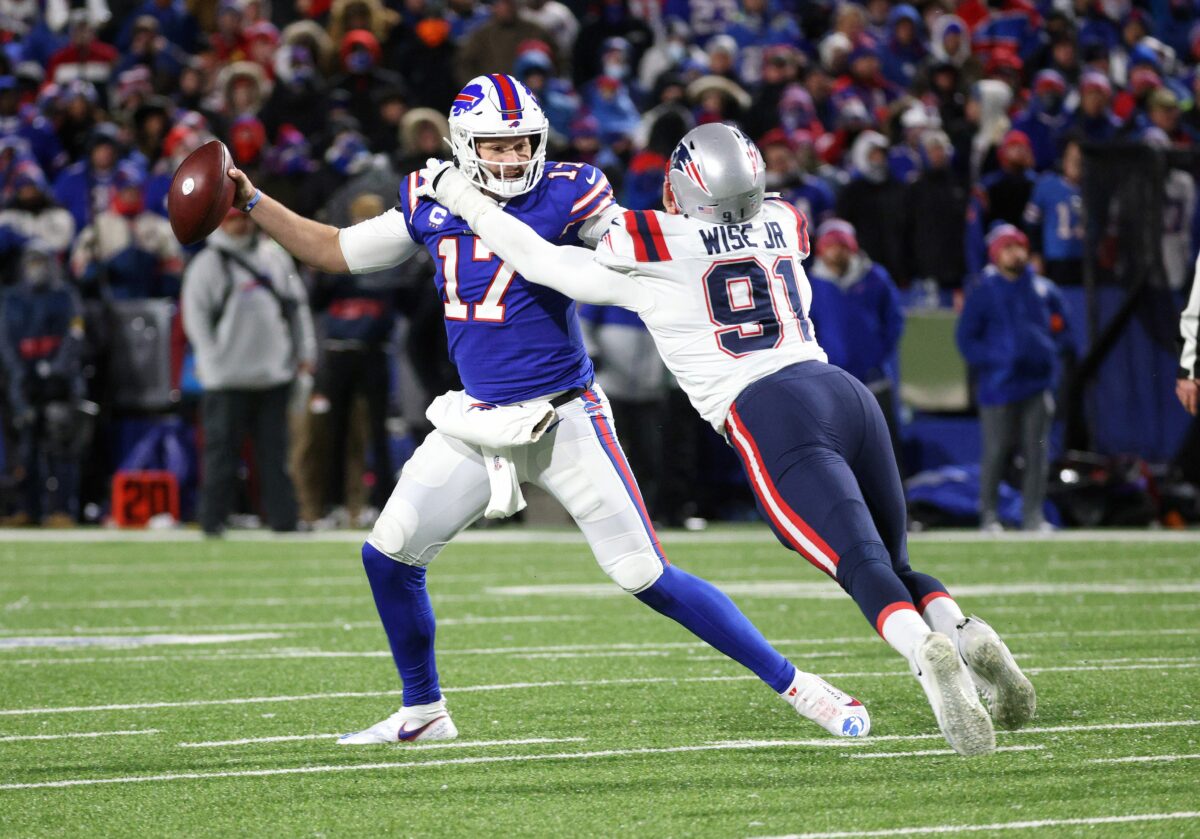 New England Patriots at Buffalo Bills odds, picks and prediction