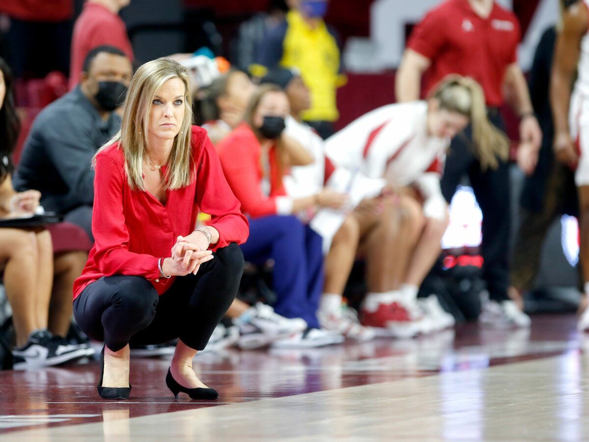 Oklahoma women’s basketball downs West Virginia, 88-76, improves to 16-2