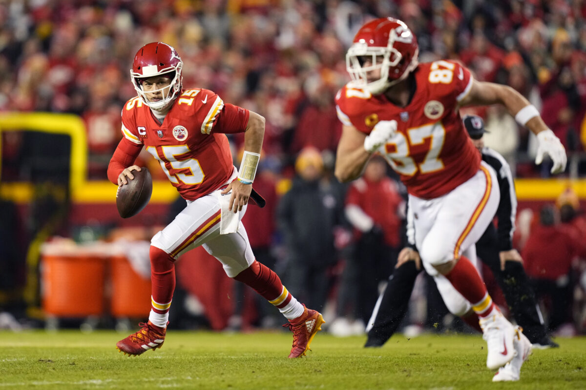 Key takeaways from first half of Chiefs vs. Steelers wild-card game