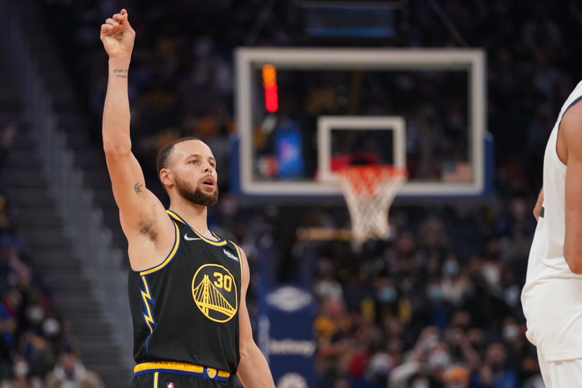 Warriors fall to No. 4 in latest NBA power rankings from Rookie Wire
