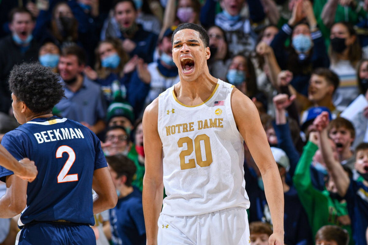 Notre Dame holds off pesky Virginia to stay unbeaten at home