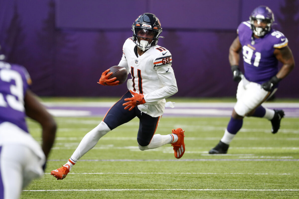 Studs and duds from Bears’ collapse vs. Vikings in season finale
