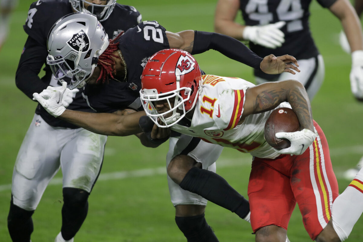 Chiefs sign former Raiders first-round pick Damon Arnette on reserve/future contract
