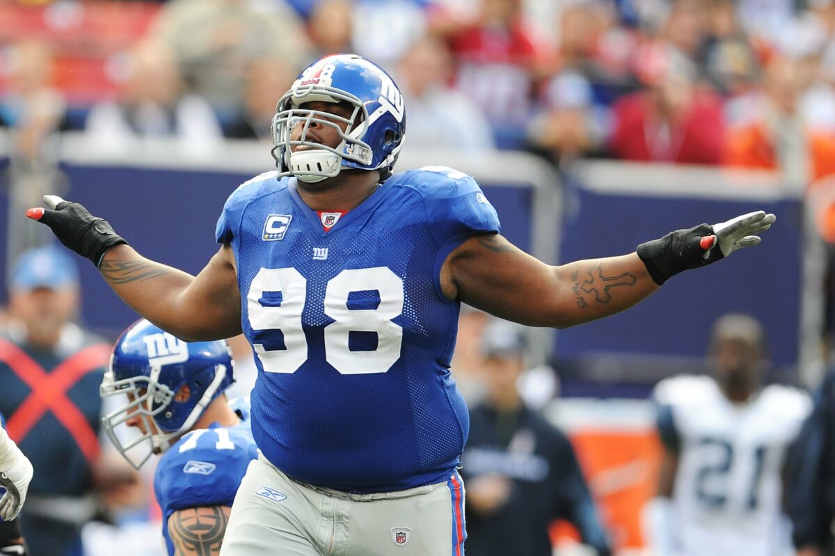Ex-Giants DT Fred Robbins loses house in Florida fire