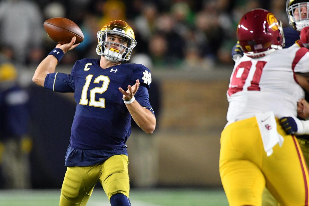 Top 10 career passers in Notre Dame history
