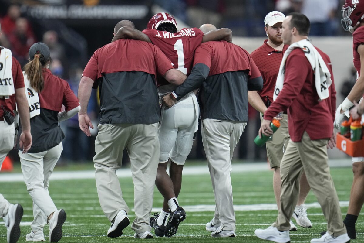 What we know about Alabama WR Jameson Williams’ possible injury in the national championship game
