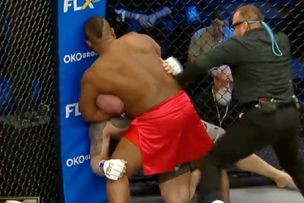 Eagle FC 44 video: UFC vet Yorgan De Castro taps Shaun Asher in 64 seconds
