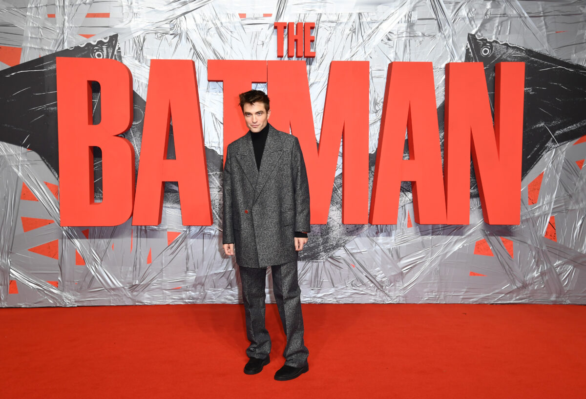Robert Pattinson wore an oversized suit to ‘The Batman’ premiere and NBA fans all made the same joke
