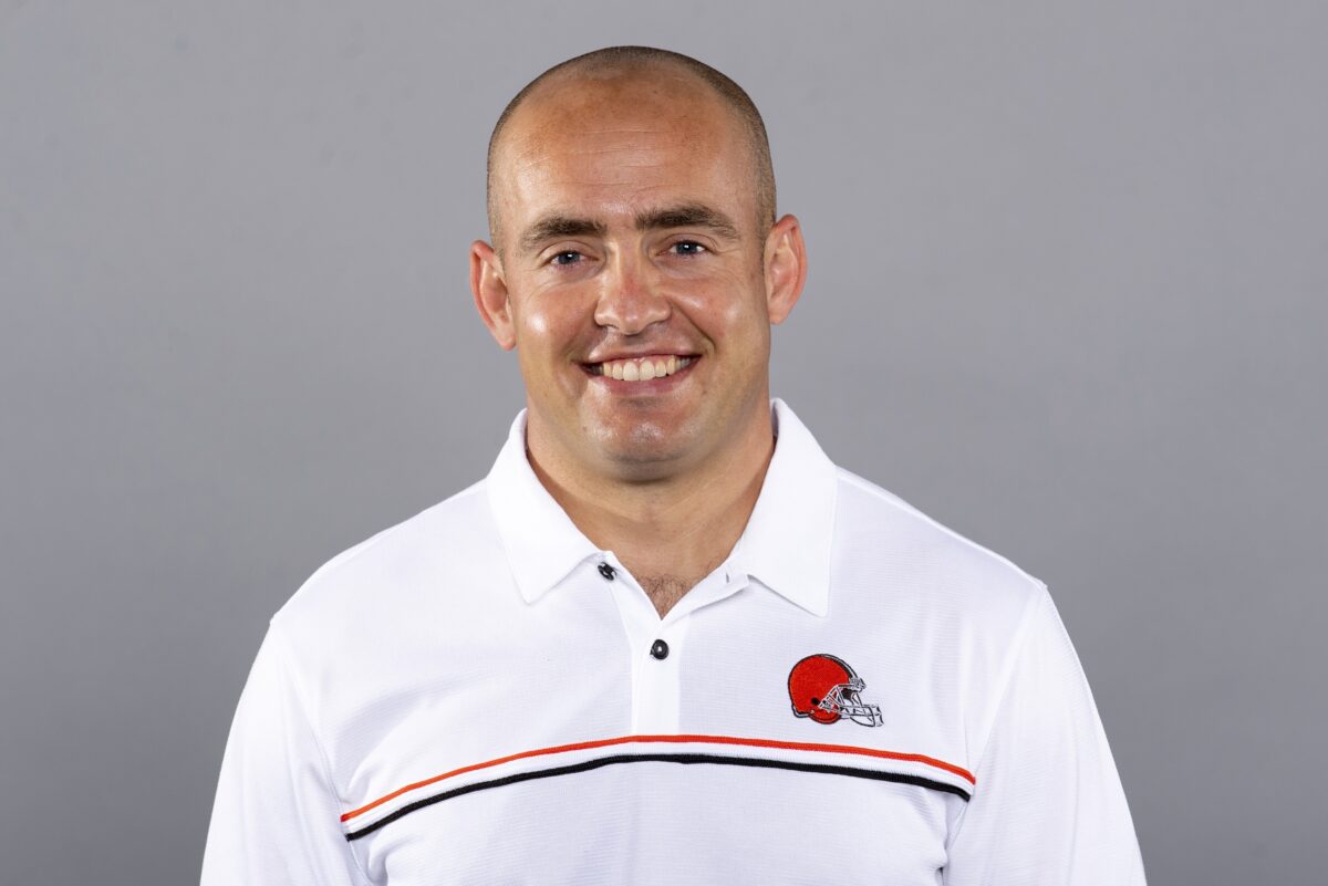 Report: Raiders request to interview Browns Drew Petzing for OC position