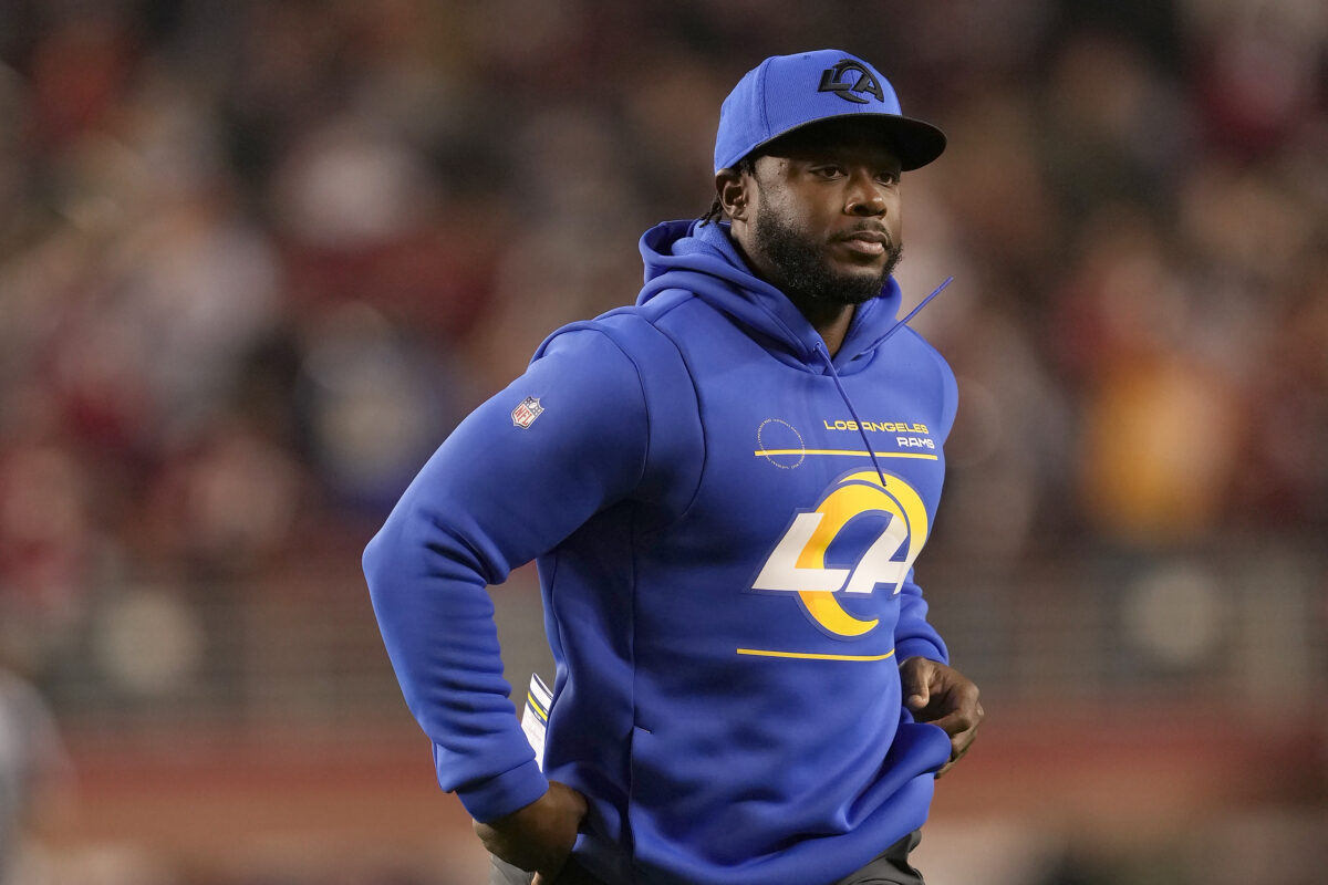 Rams expect Thomas Brown to stay in LA and will give Zac Robinson a promotion