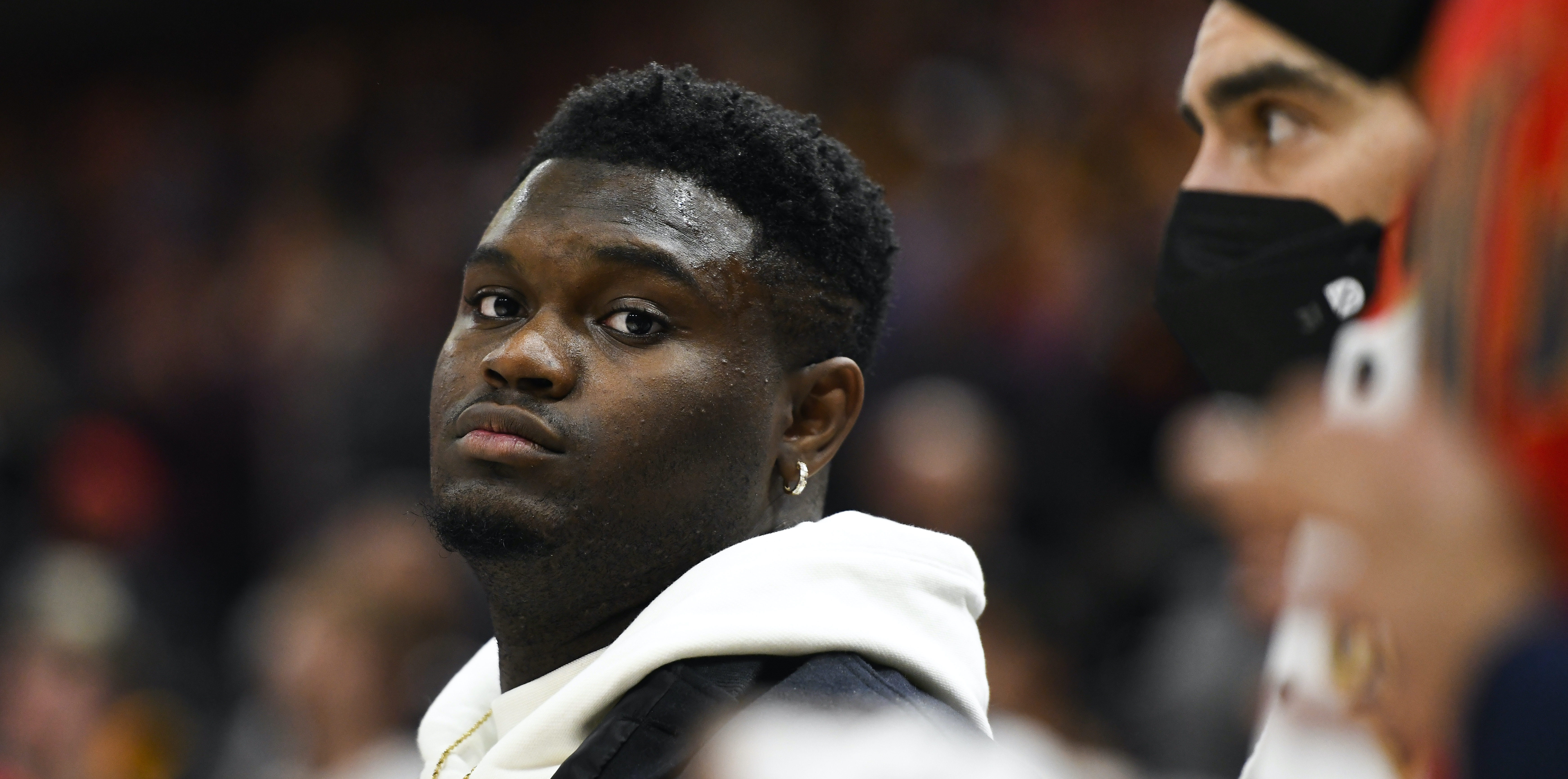 Zion Williamson wasn’t mentioned on a Pelicans season ticket email and now everyone has questions about his future
