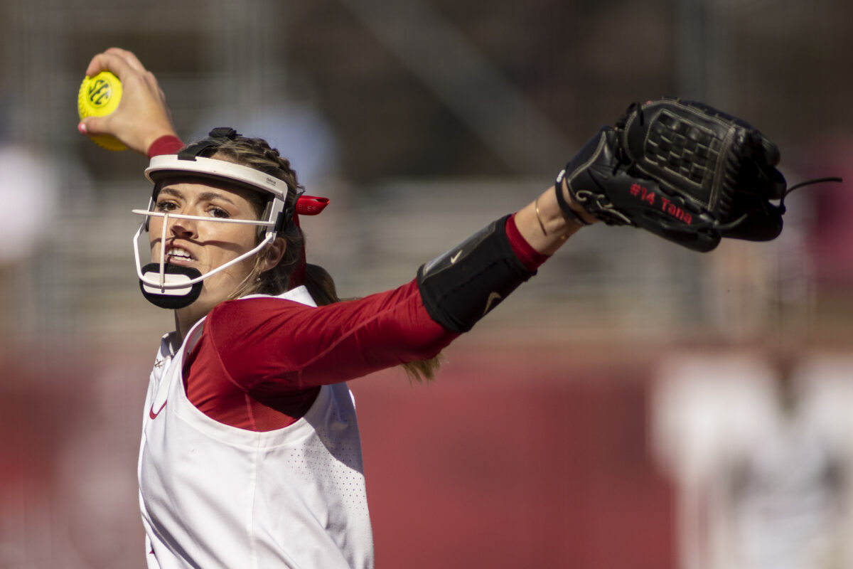 Alabama’s Montana Fouts named SEC Softball Pitcher of the Week