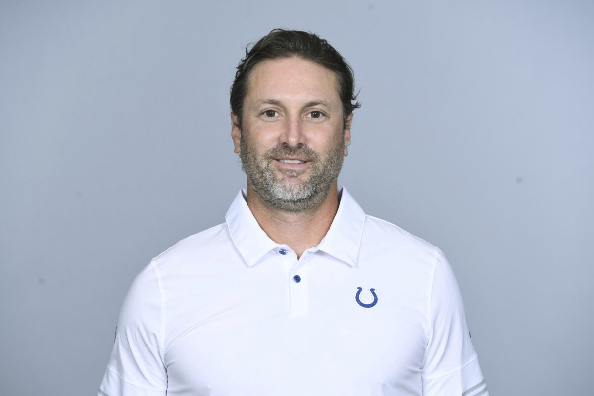 Giants to hire Colts WRs coach Mike Groh