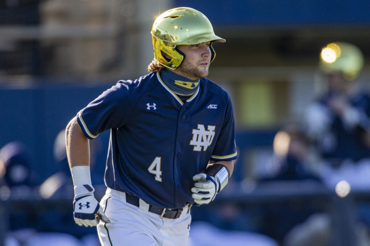 Notre Dame baseball loses lead late, takes their first loss of the season