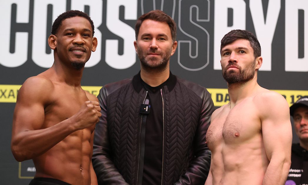 Daniel Jacobs, John Ryder make weight for super middleweight clash Saturday
