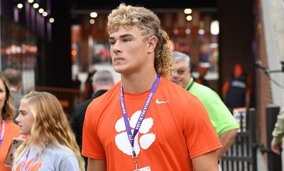 Nation’s No. 1 LB hearing from Clemson
