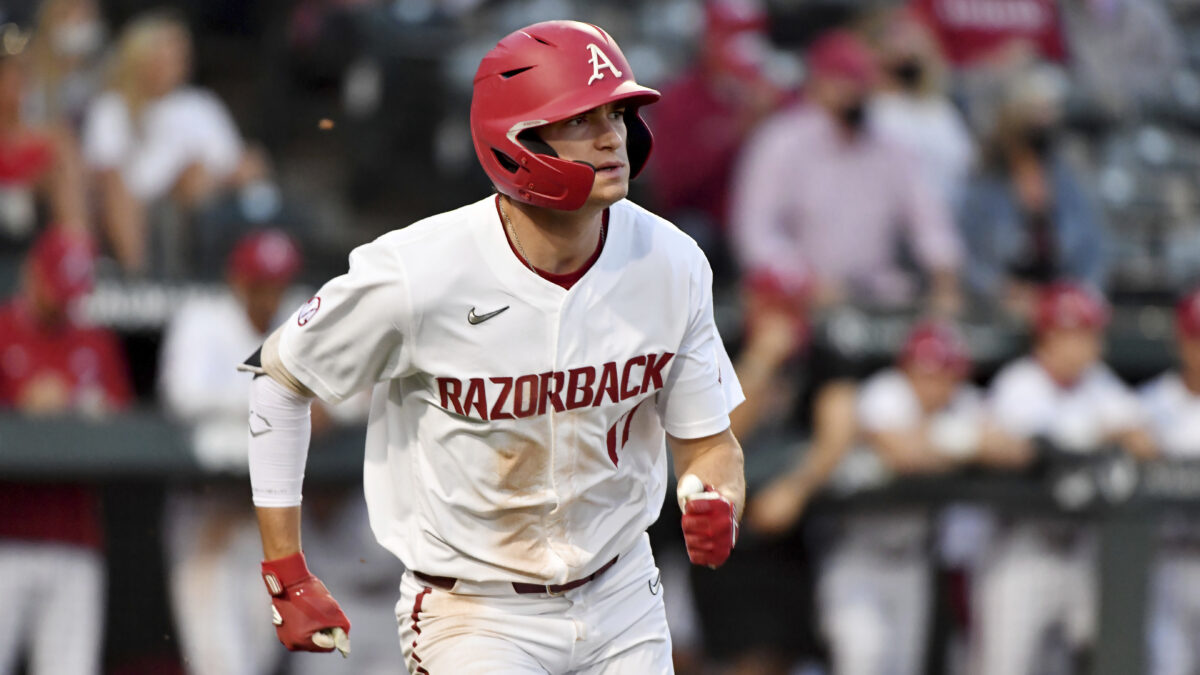 Sticks of the Game: Slavens perfect as Hogs take series from Illinois State