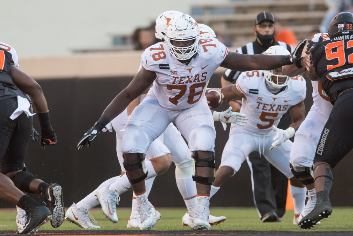 Texas lands commitment from five-star offensive lineman Devon Campbell