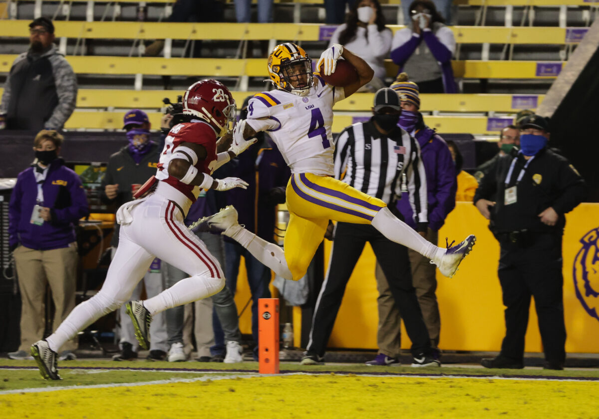 Here’s how LSU’s running back situation shapes up heading into 2022 and beyond